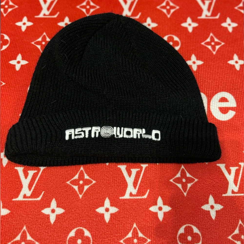 Travis Scott beanie